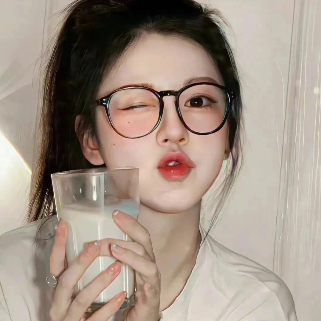 女服务员